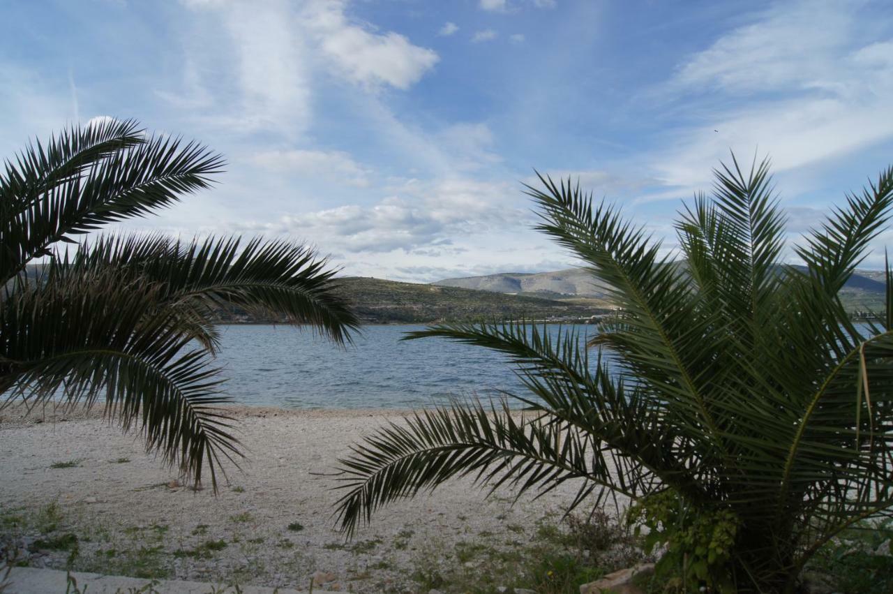Raos Iva Apartment Trogir Exterior photo